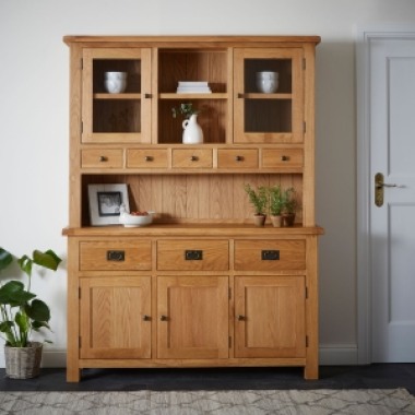 Salisbury Oak Premium Dining