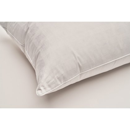 Vispring English Duck & Down Feather Pillow Vispring English Duck & Down Feather Pillow