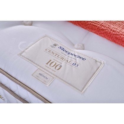 Sleepeezee Centurial 03 Mattress and Divan Bed Set Sleepeezee Centurial 03 Mattress and Divan Bed Set