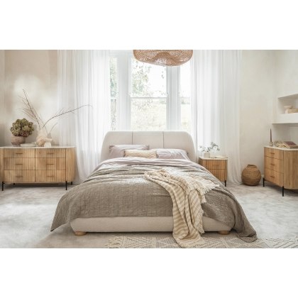 Reed Chunky Boucle Bedframe Reed Chunky Boucle Bedframe