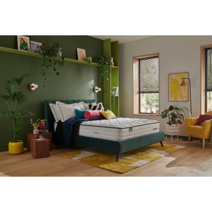Silentnight Eco Comfort Airmesh™ 1600 Pocket Slimline Premium Divan Bed Silentnight Eco Comfort Airmesh™ 1600 Pocket Slimline Premium Divan Bed