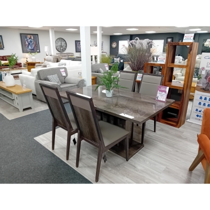 ALF Matera Extending Table and 4 Chairs