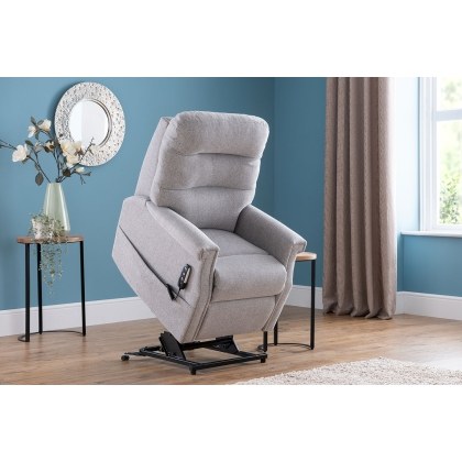 Celebrity Furniture Sandhurst Grande Cloud Zero Riser Recliner Chair Celebrity Furniture Sandhurst Grande Cloud Zero Riser Recliner Chair