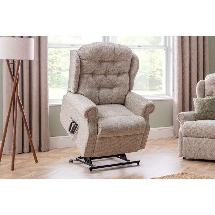 Celebrity Furniture Woburn Petite Cloud Zero Riser Recliner Chair Celebrity Furniture Woburn Petite Cloud Zero Riser Recliner Chair