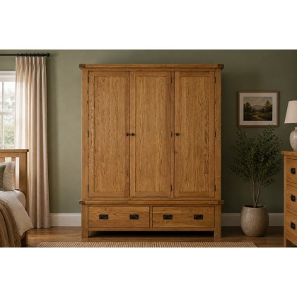 Salisbury Waxed Premium Oak Triple Wardrobe Salisbury Waxed Premium Oak Triple Wardrobe