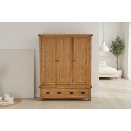 Salisbury Waxed Premium Oak Triple Wardrobe Salisbury Waxed Premium Oak Triple Wardrobe