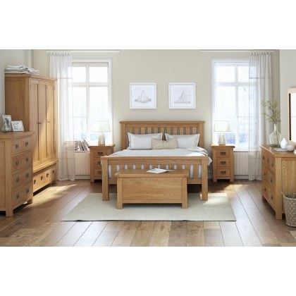 Salisbury Waxed Premium Oak 3 Over 4 Chest Of Drawers Salisbury Waxed Premium Oak 3 Over 4 Chest Of Drawers