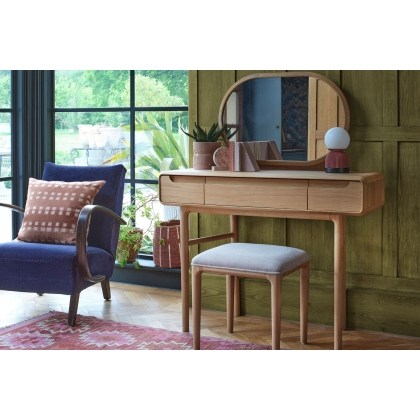 G Plan Winchester Retro Oak Dressing Table with Mirror G Plan Winchester Retro Oak Dressing Table with Mirror