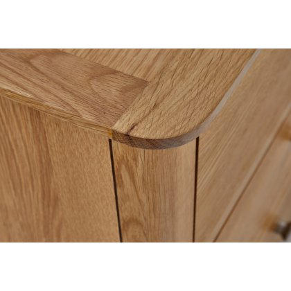 Bath Oak 3 over 3 Chest Bath Oak 3 over 3 Chest