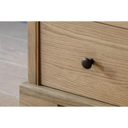 Gallery Direct Malvern Natural Oak 3 Drawer Chest of Drawers Gallery Direct Malvern Natural Oak 3 Drawer Chest of Drawers