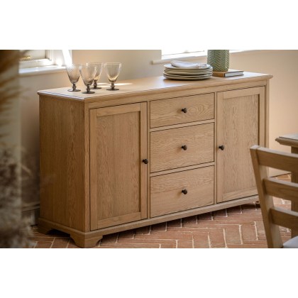 Gallery Direct Malvern Natural Oak 3 Drawer Large Sideboard Gallery Direct Malvern Natural Oak 3 Drawer Large Sideboard