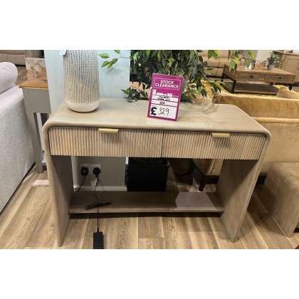 Ex-Display Redruth - Gallery Direct Colonna Console Unit Ex-Display Redruth - Gallery Direct Colonna Console Unit