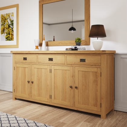 Light Rustic Oak 4 Door Sideboard