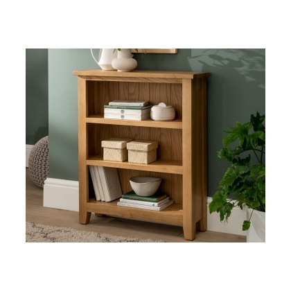 Chester Oak Low Bookcase 70cm Wide Chester Oak Low Bookcase 70cm Wide