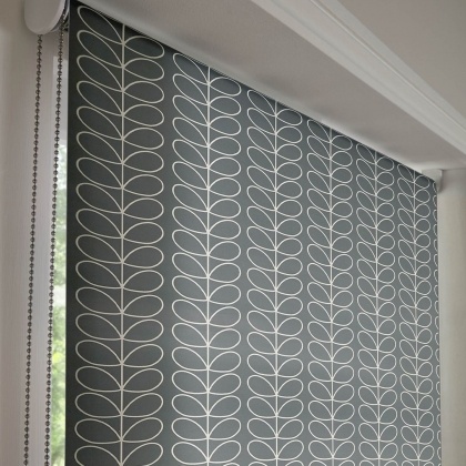 Orla Kiely - Linear Stem Silver Roller Blinds Orla Kiely - Linear Stem Silver Roller Blinds