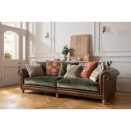 Tetrad Heritage Constable 4 Seater Grand Sofa (Split) Tetrad Heritage Constable 4 Seater Grand Sofa (Split)
