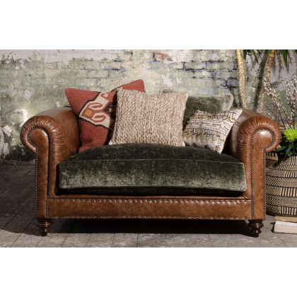 Tetrad Heritage Constable Snuggler Chair Tetrad Heritage Constable Snuggler Chair