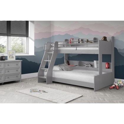 Domain Childrens Triple Sleeper Bunk Bed Domain Childrens Triple Sleeper Bunk Bed