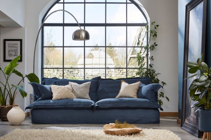 Tetrad Heritage Ava Loose Cover Petit Small Sofa Tetrad Heritage Ava Loose Cover Petit Small Sofa