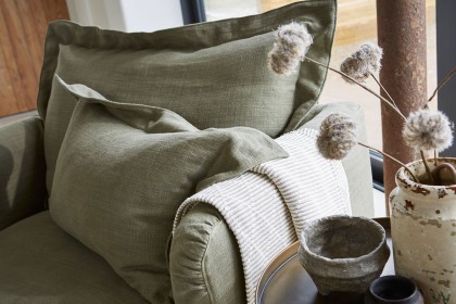 Tetrad Heritage Ava Loose Cover Snuggler Chair Tetrad Heritage Ava Loose Cover Snuggler Chair