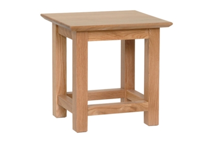 Moda Solid Oak Side Table