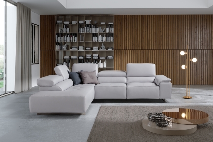 Bloom Leather 6 Seater Electric Recliner Corner Sofa with Chaise Bloom Leather 6 Seater Electric Recliner Corner Sofa with Chaise