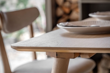 Gallery Direct Hatfield Natural Oak 150cm Large Rectangular Dining Table Set & x4 Chairs Gallery Direct Hatfield Natural Oak 150cm Large Rectangular Dining Table Set & x4 Chairs