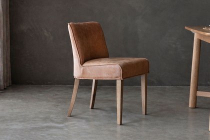 Gallery Direct Set of 2 Tarnby Dining Chairs in Tan Brown Leather Gallery Direct Set of 2 Tarnby Dining Chairs in Tan Brown Leather