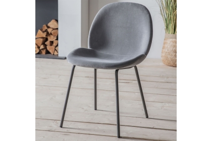 Gallery Direct Set of 2 Flanagan Dining Chairs in Light Grey Velvet Gallery Direct Set of 2 Flanagan Dining Chairs in Light Grey Velvet