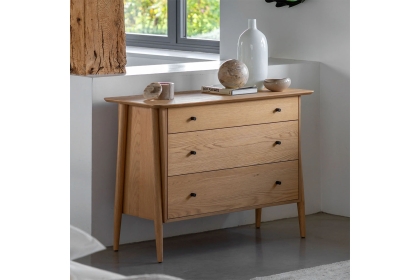 Gallery Direct Hatfield Natural Oak 3 Drawer Chest of Drawers Gallery Direct Hatfield Natural Oak 3 Drawer Chest of Drawers
