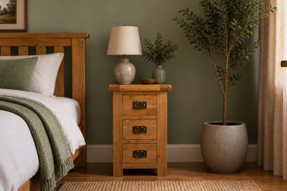 Salisbury Waxed Premium Oak Bedside Table Salisbury Waxed Premium Oak Bedside Table