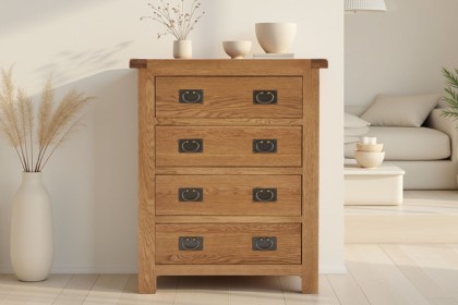 Salisbury Waxed Premium Oak 4 Drawer Chest Of Drawers Salisbury Waxed Premium Oak 4 Drawer Chest Of Drawers