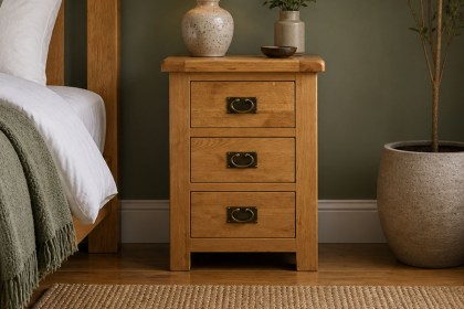 Salisbury Waxed Premium Oak Wide Bedside Table Salisbury Waxed Premium Oak Wide Bedside Table