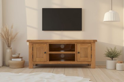 Salisbury Waxed Premium Oak Large Media Stand Salisbury Waxed Premium Oak Large Media Stand