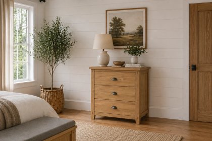 Burford Country Oak 3 Drawer Chest of Drawers Burford Country Oak 3 Drawer Chest of Drawers