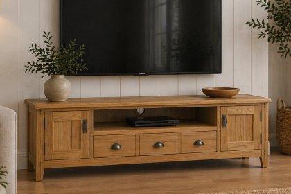 Burford Country Oak 210cm Extra Large TV Unit Burford Country Oak 210cm Extra Large TV Unit