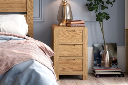 Bergen Solid Oak Bedside Table Bergen Solid Oak Bedside Table