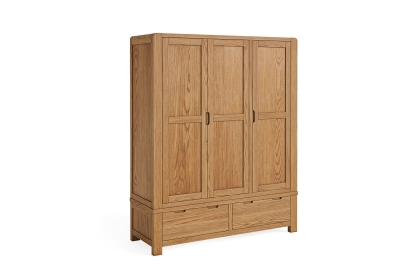 Bergen Solid Oak Triple Wardrobe Bergen Solid Oak Triple Wardrobe