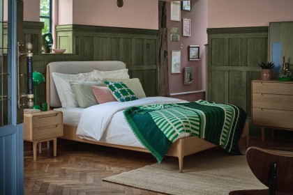 G Plan Winchester Retro Oak Bed Frame G Plan Winchester Retro Oak Bed Frame