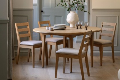 Gallery Direct Malvern Natural Oak Round Extending 100-155cm Dining Table Gallery Direct Malvern Natural Oak Round Extending 100-155cm Dining Table