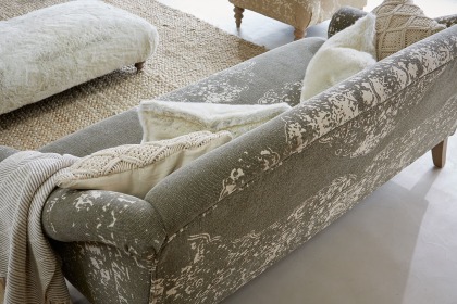 Tetrad Heritage Jacaranda Bagru Petit Sofa Tetrad Heritage Jacaranda Bagru Petit Sofa