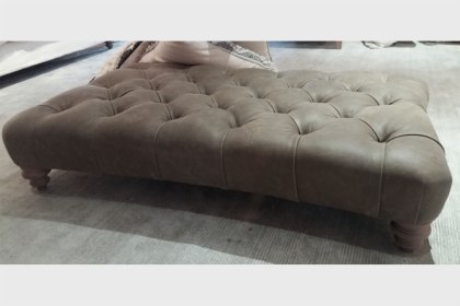 Tetrad Heritage Matisse Rectangular Curved Buttoned Stool Tetrad Heritage Matisse Rectangular Curved Buttoned Stool