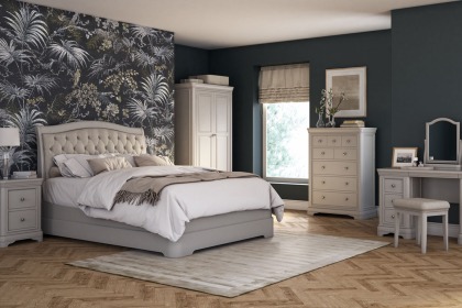 Mabel Wooden Dressing Table in Painted Taupe Finish Mabel Wooden Dressing Table in Painted Taupe Finish