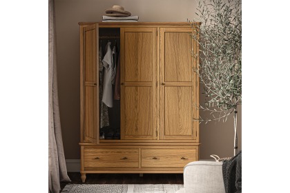 Verona Oak Triple Wardrobe Verona Oak Triple Wardrobe