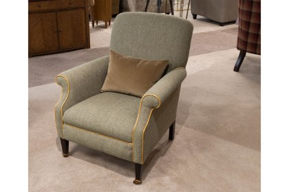 Ex-Display Liskeard - Tetrad Bowmore Harris Tweed Chair Ex-Display Liskeard - Tetrad Bowmore Harris Tweed Chair