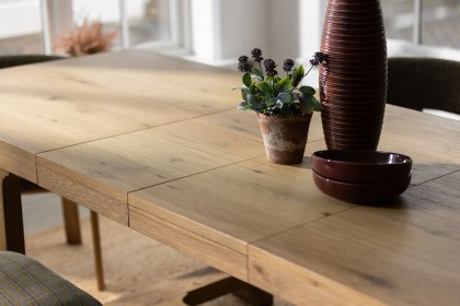 Wyatt Reclaimed Oak 184-260cm Extending Dining Table Wyatt Reclaimed Oak 184-260cm Extending Dining Table