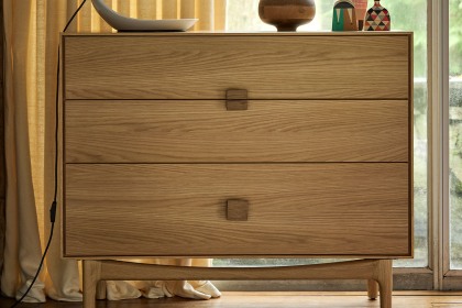 G Plan Larsen Oak 3 Drawer Chest of Drawers G Plan Larsen Oak 3 Drawer Chest of Drawers