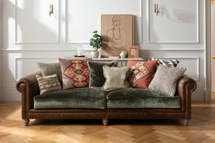 Tetrad Heritage Constable 4 Seater Grand Sofa (Split) Tetrad Heritage Constable 4 Seater Grand Sofa (Split)