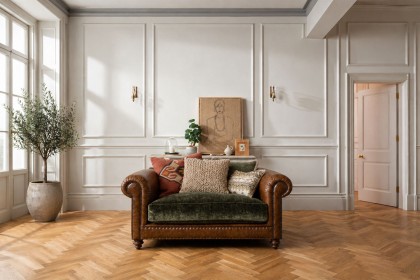 Tetrad Heritage Constable Snuggler Chair Tetrad Heritage Constable Snuggler Chair