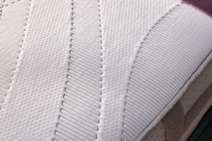 Silentnight Lift Replenish 2000 Latex Premium Slimline Divan Bed Silentnight Lift Replenish 2000 Latex Premium Slimline Divan Bed